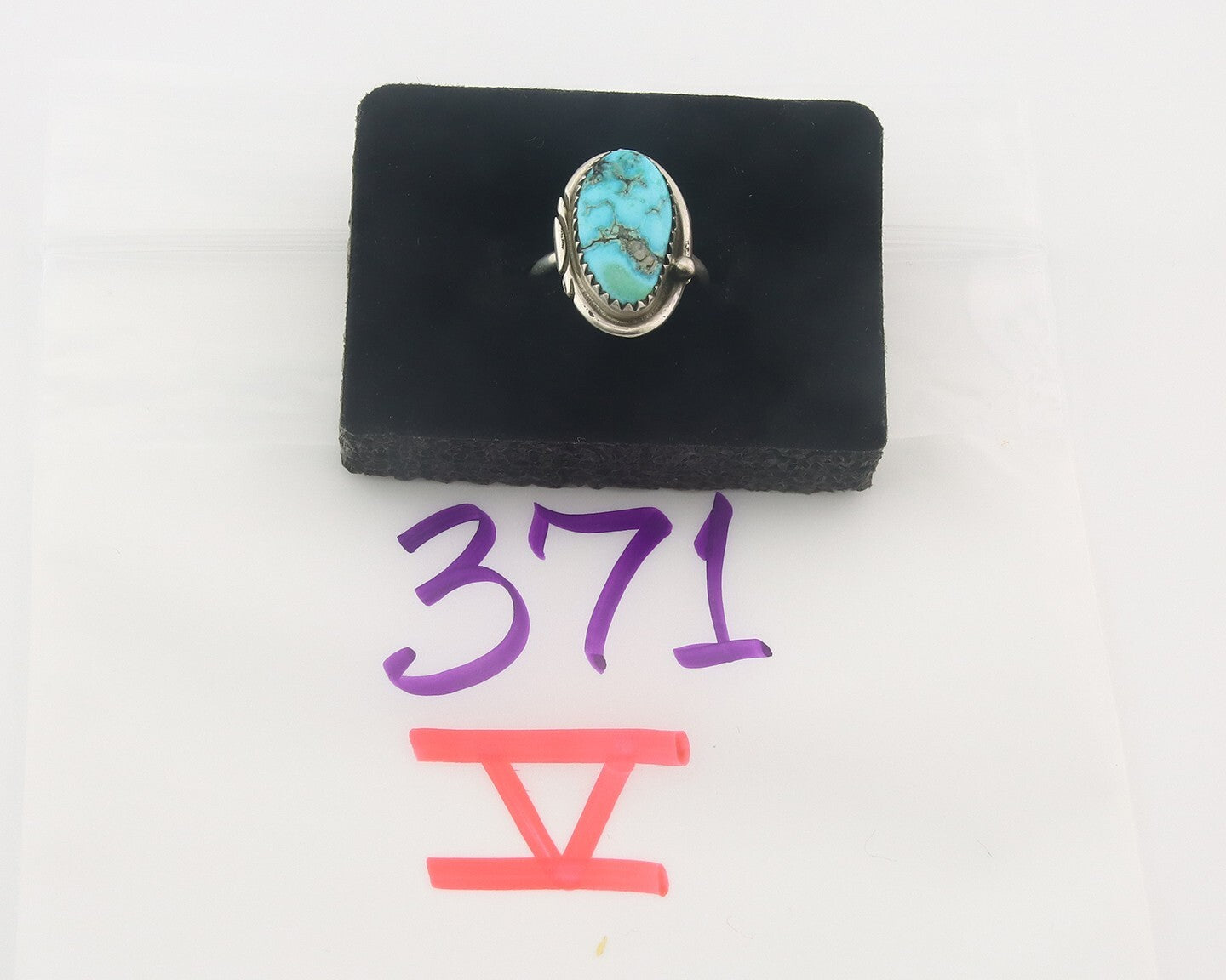 Vintage Navajo Ring 925 Sterling Authentic Raymond Yazzie Size 5.25