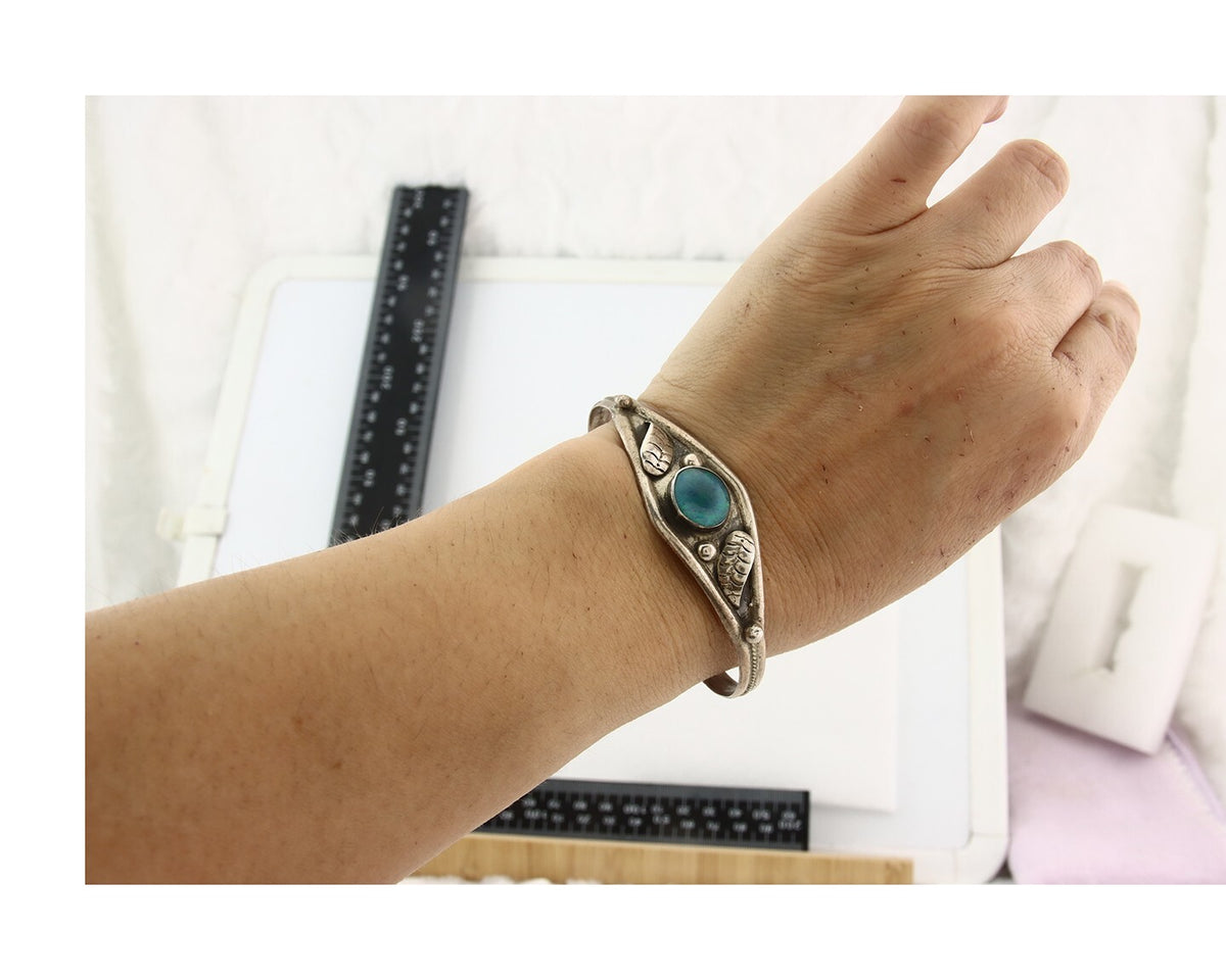 Vintage Navajo Bracelet 925 Silver Opal Handmade Signed GC 01 (The Turtle)