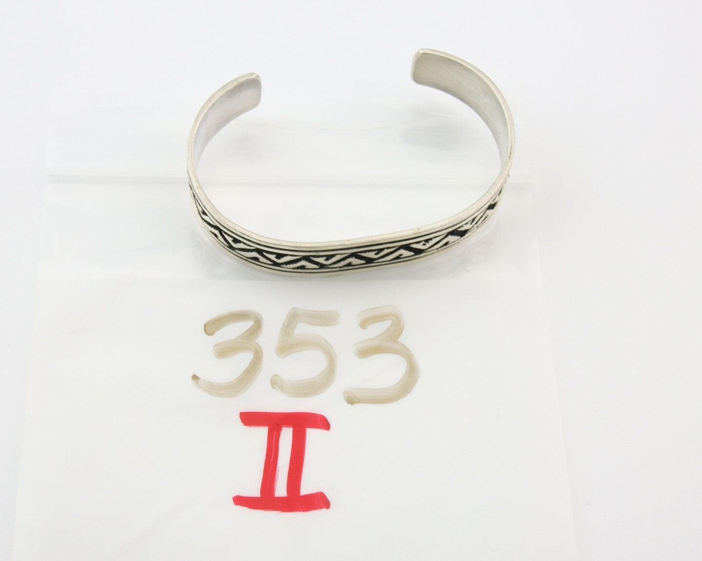 Navajo Bracelet 925 Silver Artist Signed Thomas Singer Cuff Made in the 1980's