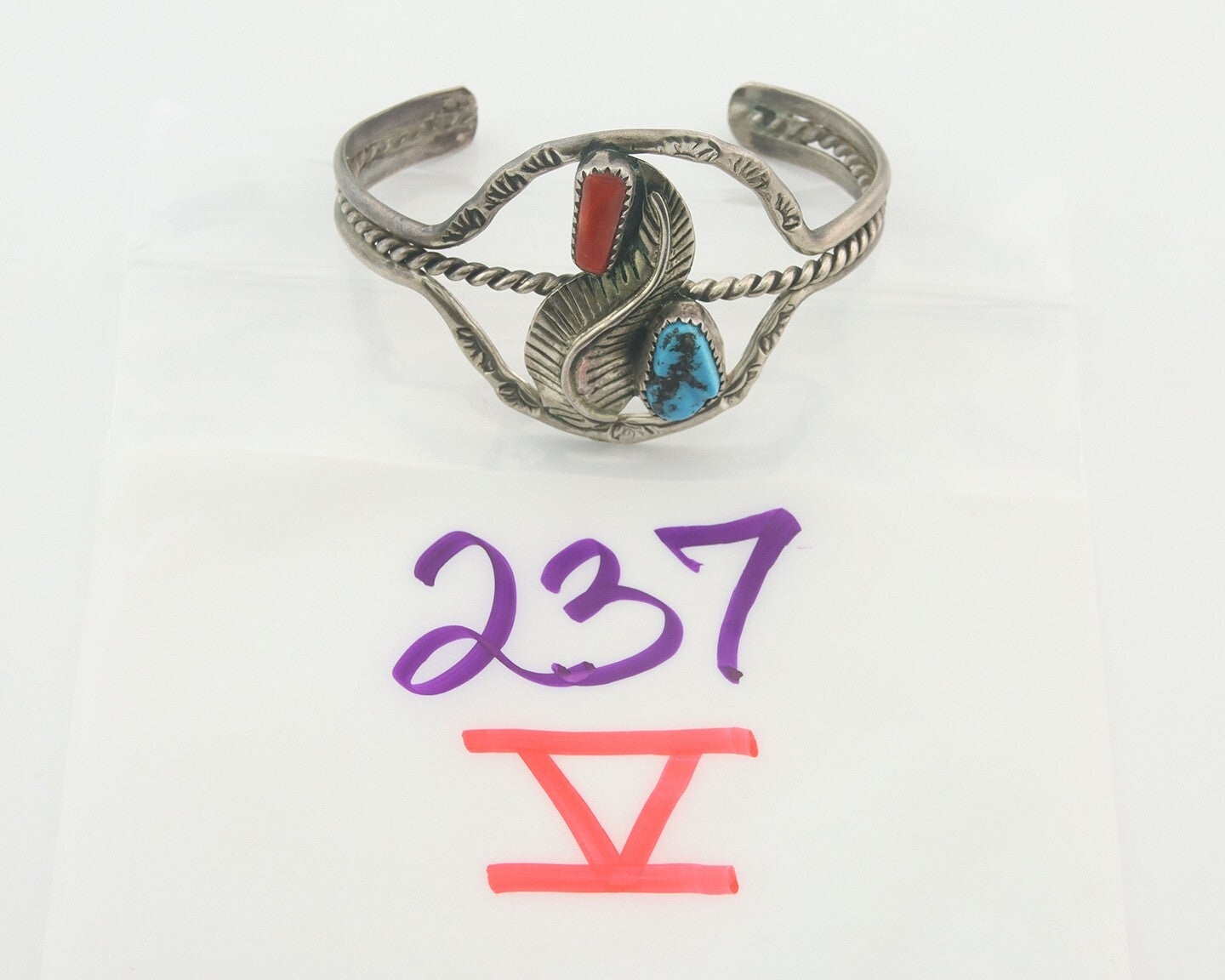 Vintage Navajo Bracelet 925 Silver Handmade Authentic Gemstone Traditional