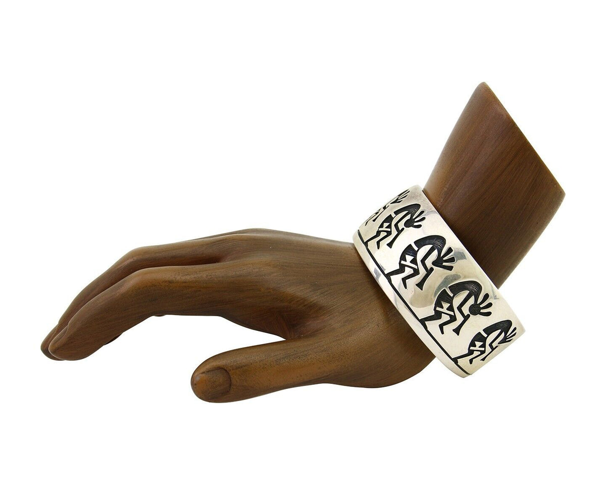 Hopi Handmade Cuff Bracelet 925 Silver Signed Alde Qumyintewa