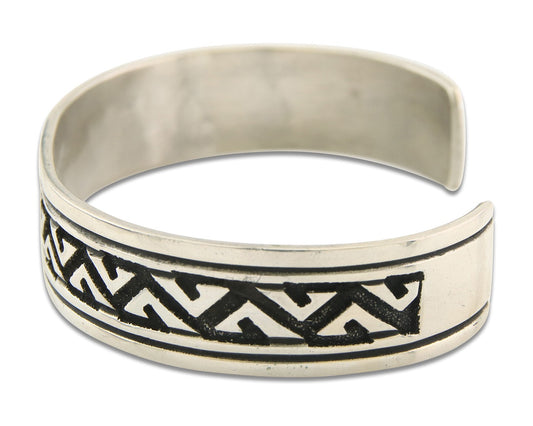 Navajo Bracelet 925 Silver Artist Signed Thomas Singer Cuff Made in the 1980's