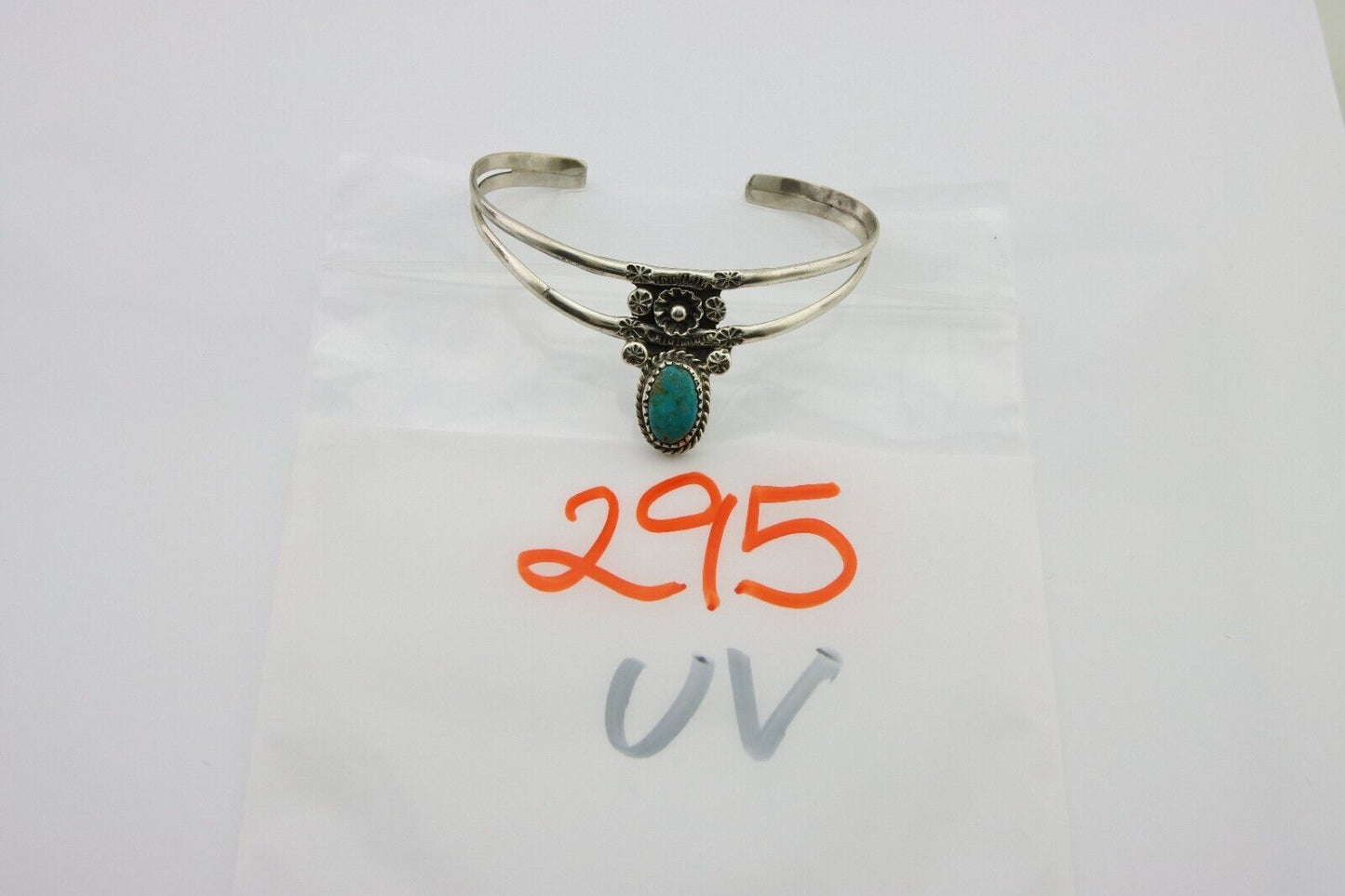 Navajo Cuff Bracelet 925 Silver Turquoise Cuff Native American Artist C.80's