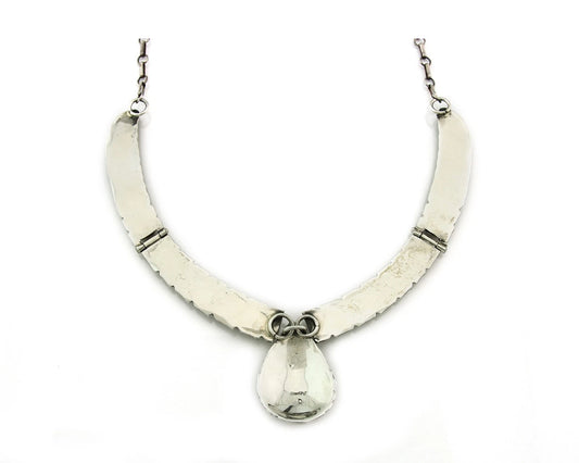 Navajo Necklace 925 Sterling Silver Natural Coral Vintage Artist Signed D