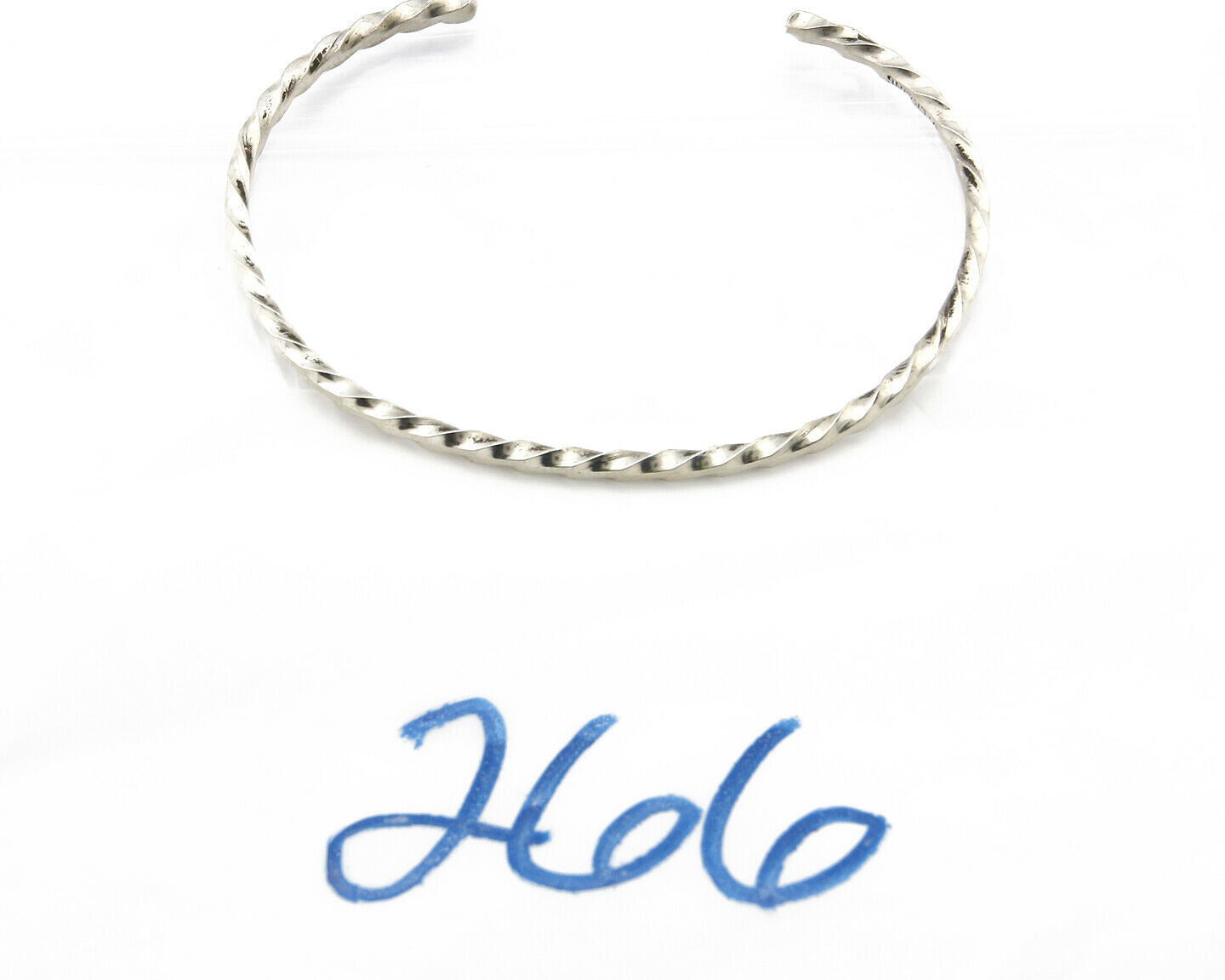 Navajo Bracelet .925 Silver Native American Artist Handmade 3.0 mm wide C.1980's