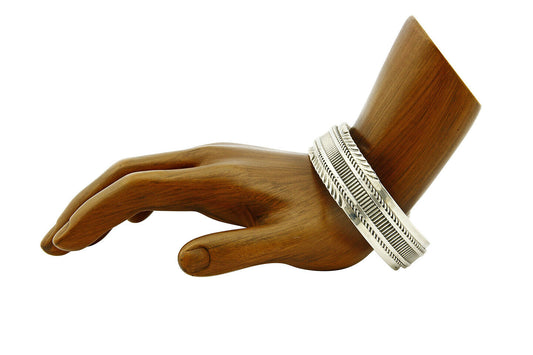 Women's Navajo Bracelet .925 Silver Handmade Cuff Signed L. James C.1980's