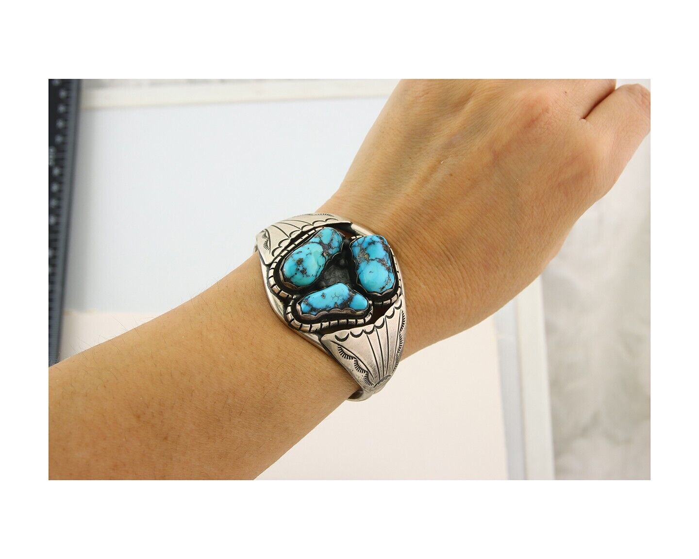 Navajo Bracelet 925 Silver Natural Bisbee Turquoise Cuff Signed Tony Guerro C80s