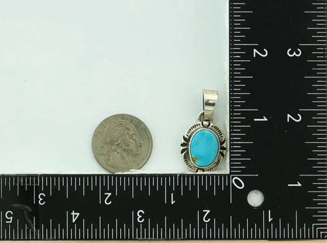 Navajo Pendant 925 Sterling Silver Natural Turquoise Vintage Artist Signed Gecko