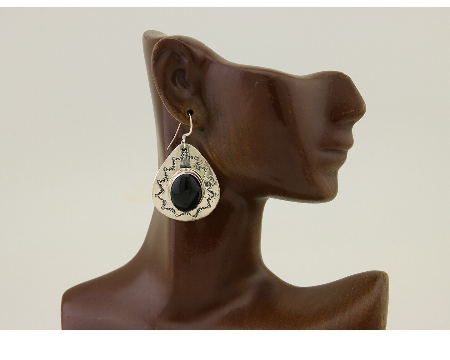 Navajo Handmade Earrings 925 Silver Onyx Artist Douglas Etsitty C.80's