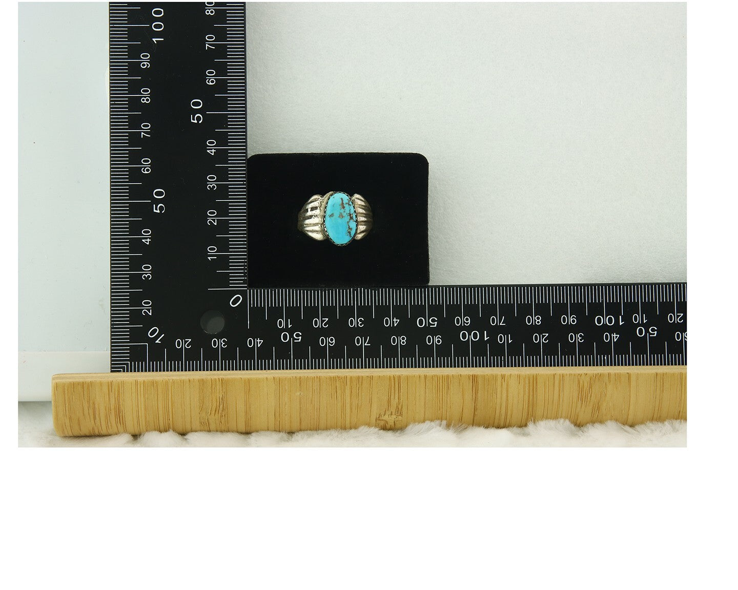 Vintage Navajo Ring 925 Sterling Silver Sand Cast Authentic Turquoise Size 7.5