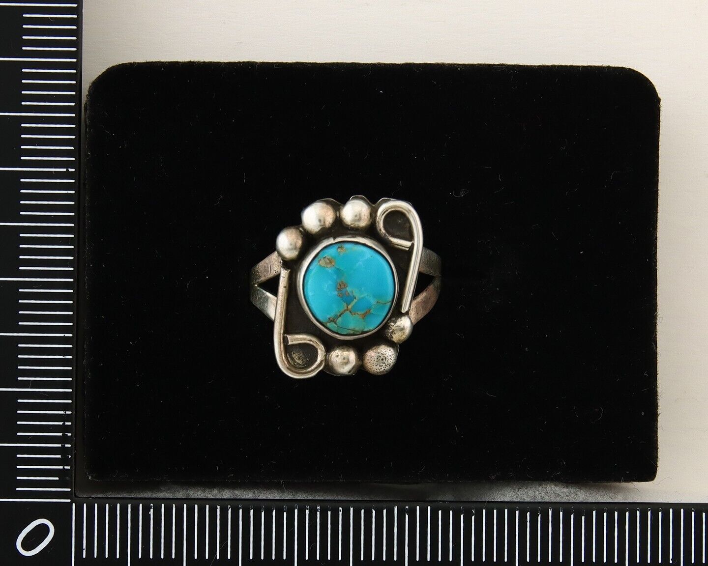 Navajo Ring 925 Sterling Natural Mined Arizona Turquoise C.80's Size 5.5