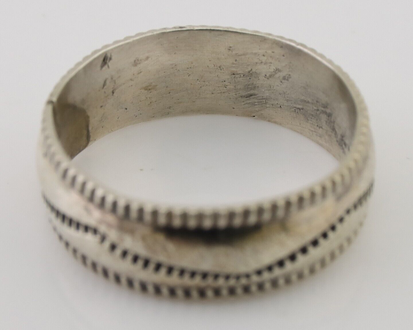 Navajo Hand Stamped Band 925 Silver 6.0 mm Native Artist Size 5.5 C.80's