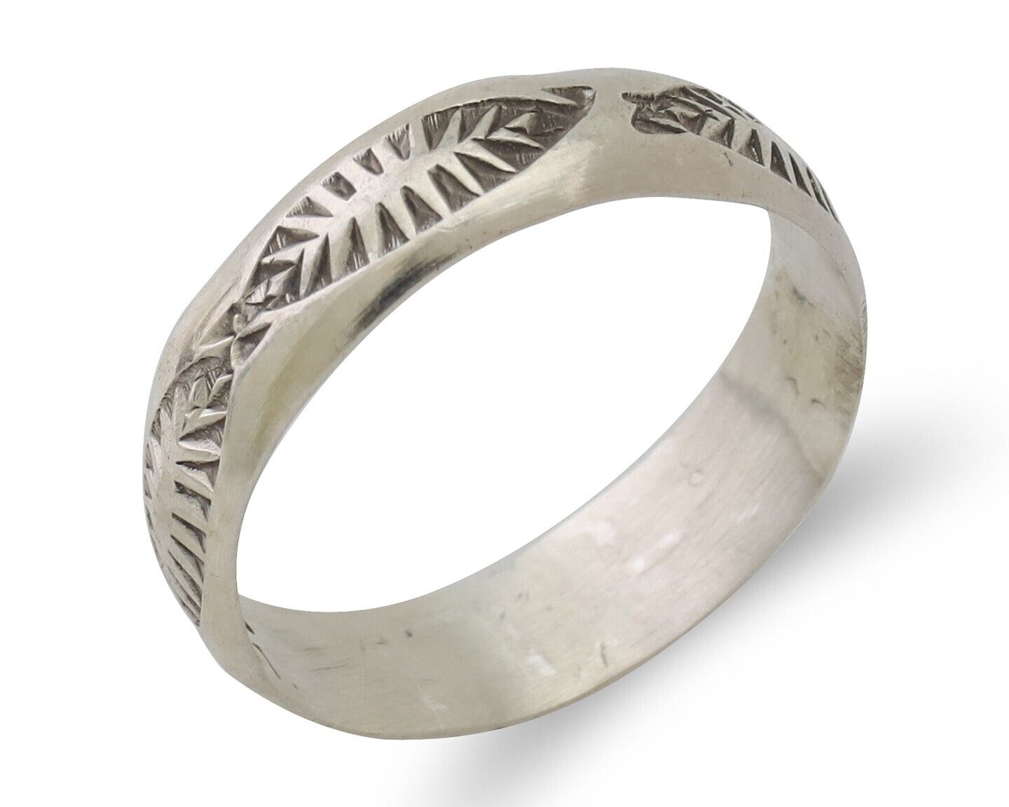 Navajo Hand Stamped Band 925 Silver 5.0 mm Signed Larry Chavez Size 6.35 C.80's