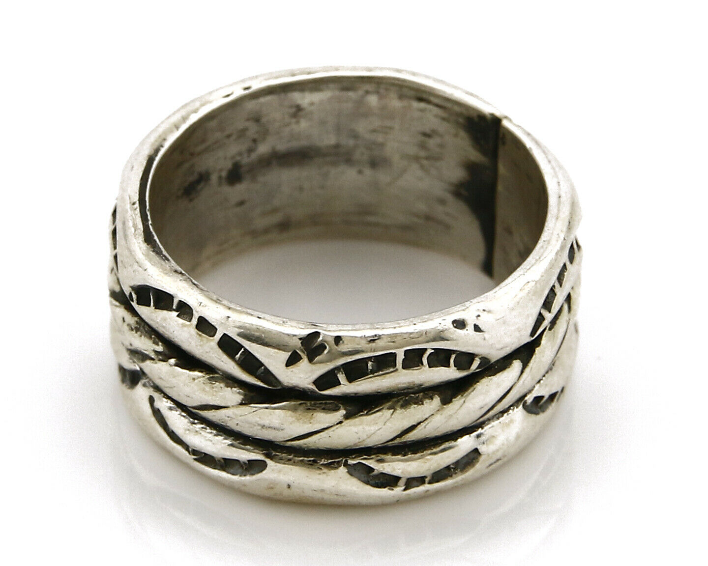 Navajo Ring .925 Silver Handmade Hand Stamped 3 Row Rope Band C.1980s Size 4.75