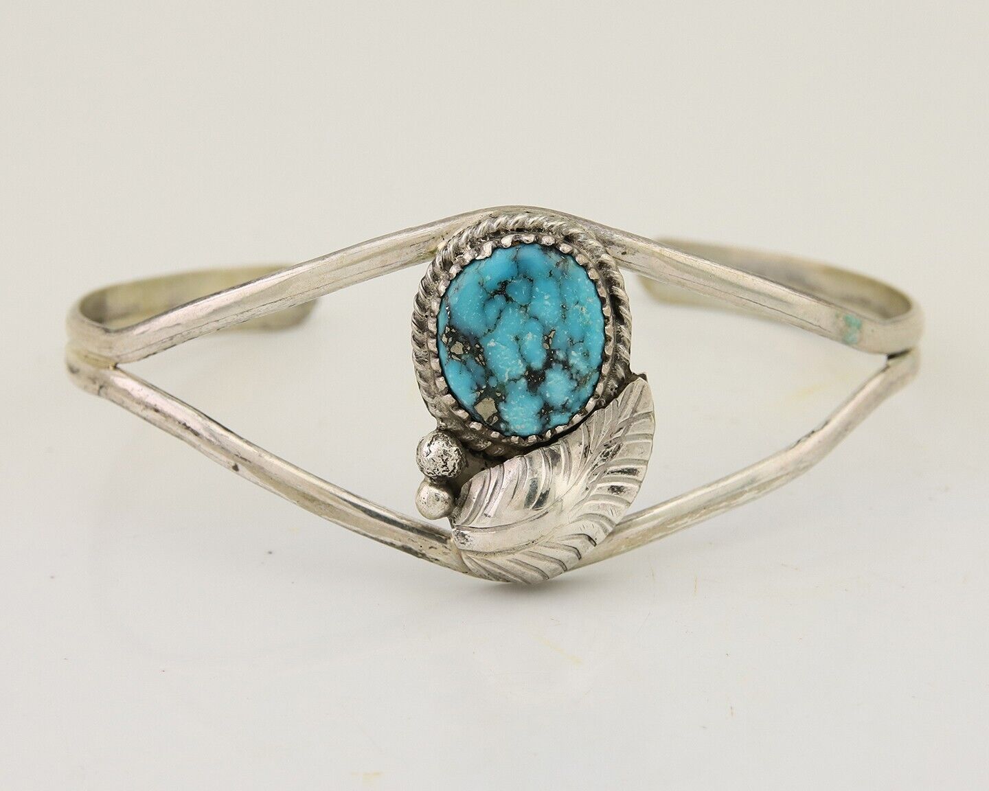 Navajo Hand Stamped Cuff Bracelet Turquoise 925 Silver Native American Artist