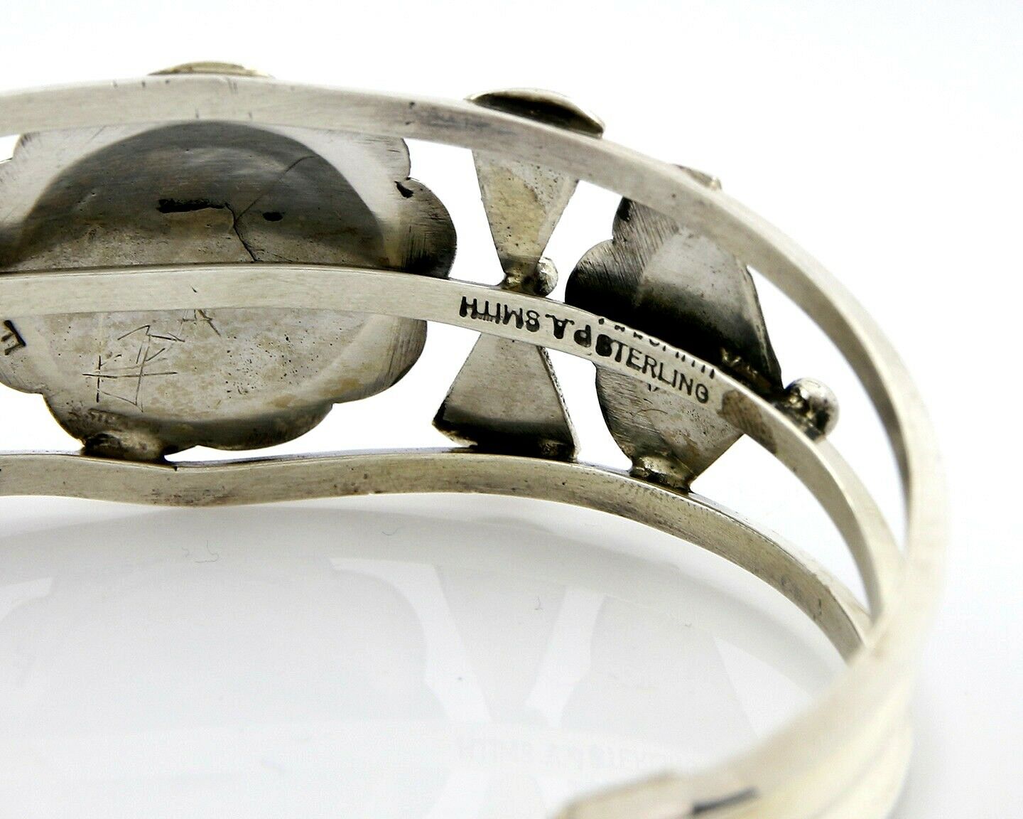 VTG Navajo Indian Artist Pricilla Apacheto Handmade .925 Silver Cuff