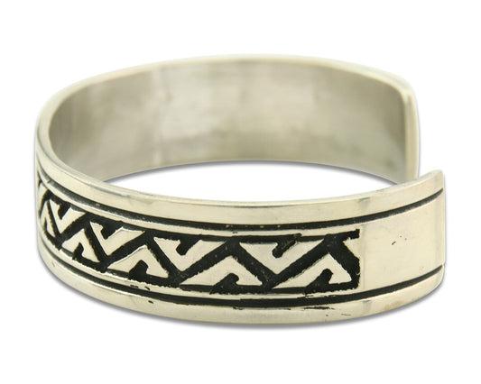 Navajo Bracelet 925 Silver Artist Signed Thomas Singer Cuff Made in the 1980's