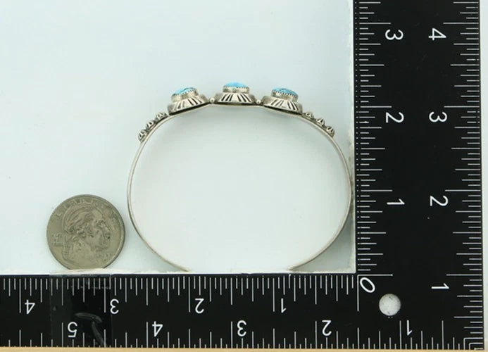 Navajo Cuff Bracelet 925 Sterling Silver Vintage Turquoise Running Bear