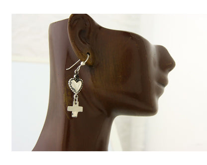 Navajo Earrings 925 Silver Heart Cross Natural Onyx Native American Artist C.80s