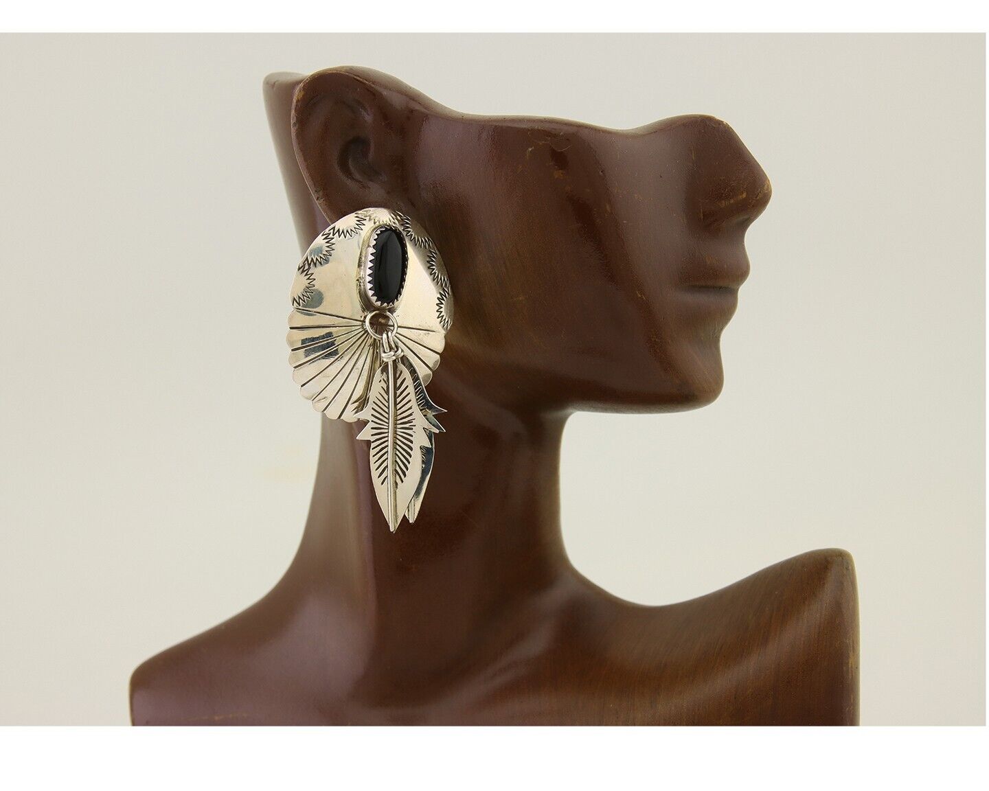 Navajo Handmade Earrings 925 Silver Onyx Native American Artist C.80's