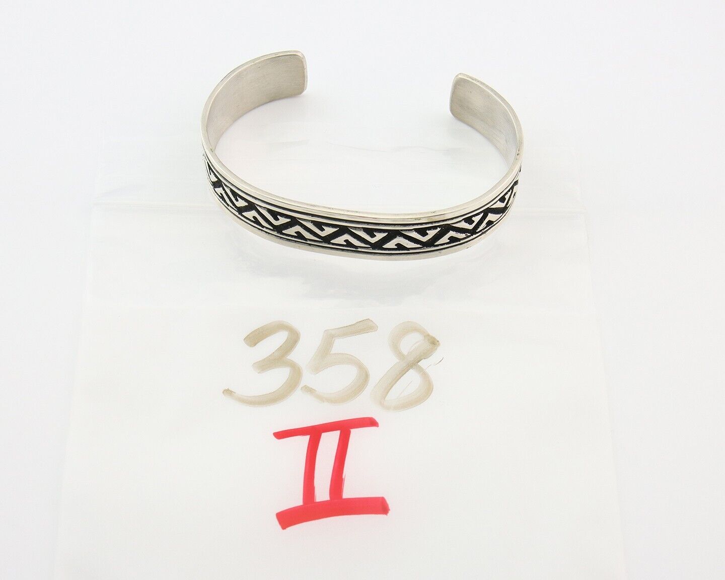 Navajo Bracelet 925 Silver Artist Signed Thomas Singer Cuff Made in the 1980's