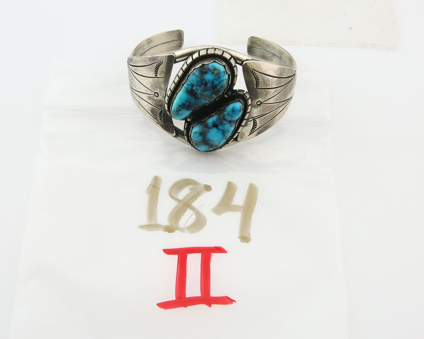 Navajo Bracelet 925 Silver Natural Bisbee Turquoise Cuff Signed Tony Guerro C80s