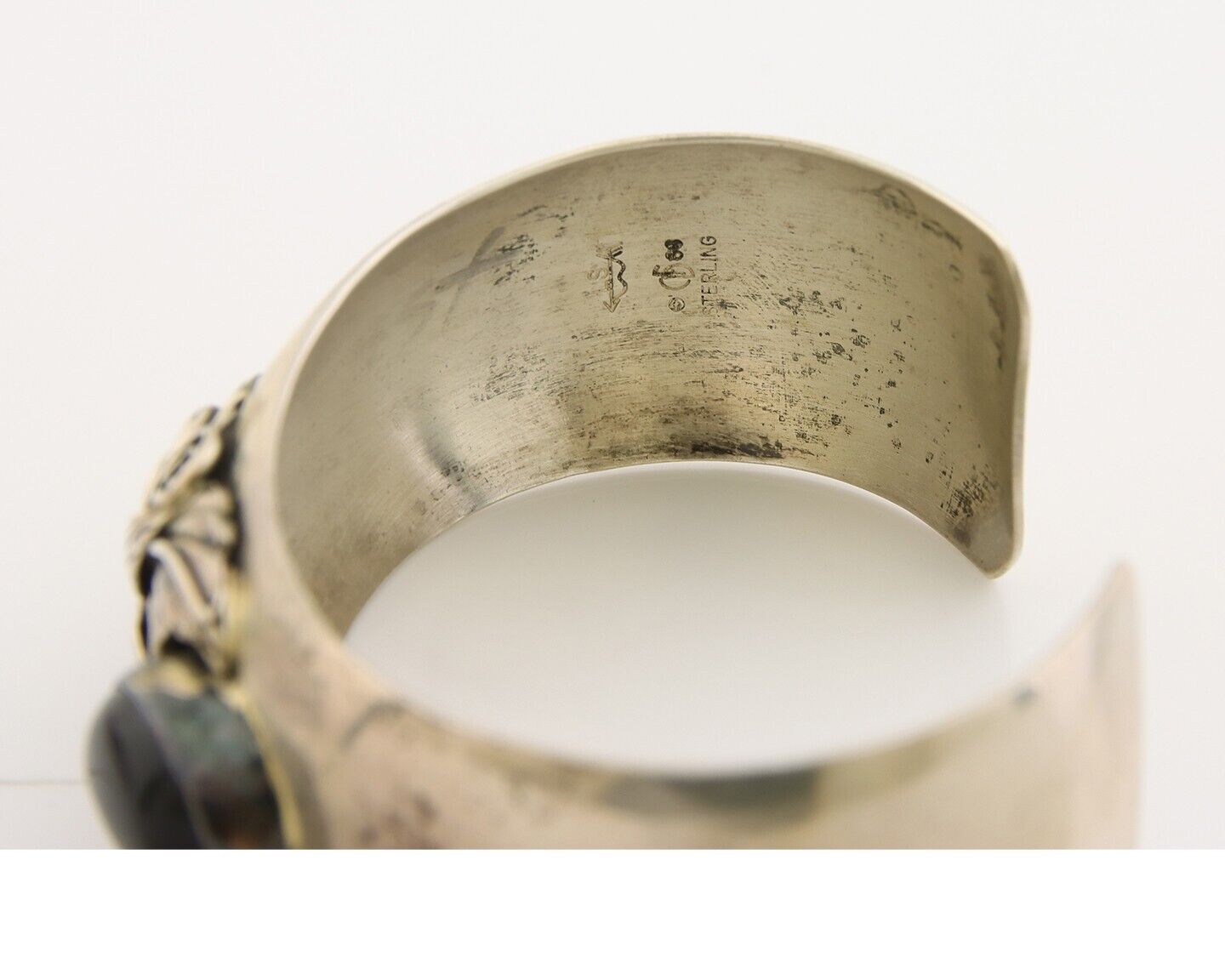 Navajo Bracelet 925 Silver Onyx Artist Signed Carol Felley & Lorenzo Secatero