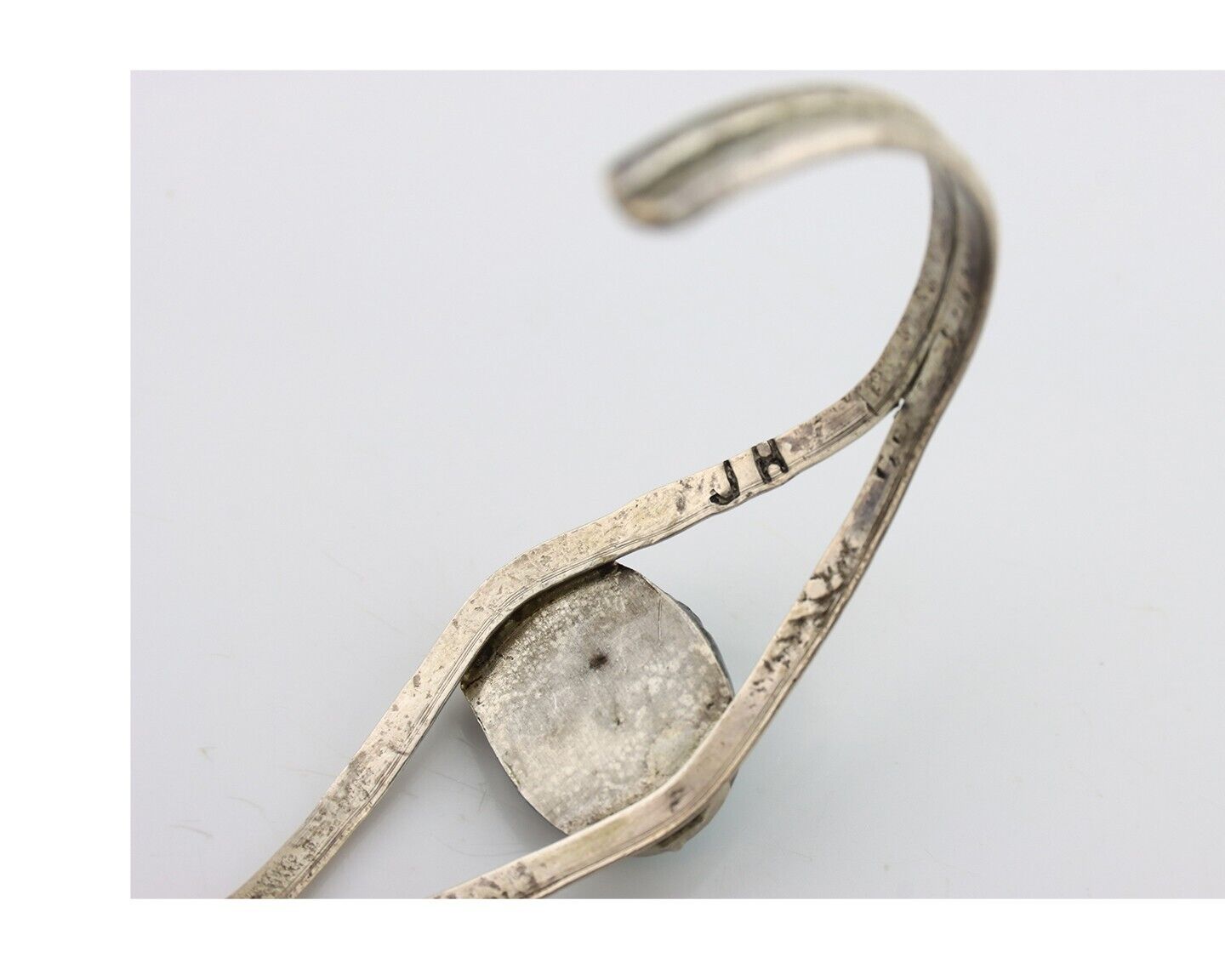 Navajo Bracelet 925 Silver Natural Blue Turquoise Artist Signed JH C.80's