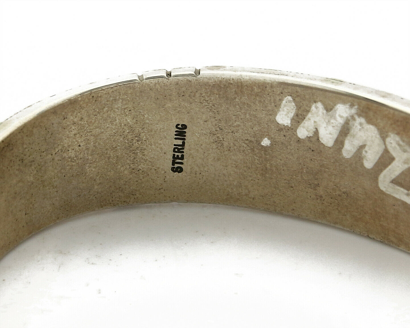 Early Artist David Freeland Inlaid Natural Gemstone .925 SOLID Silver Cuff