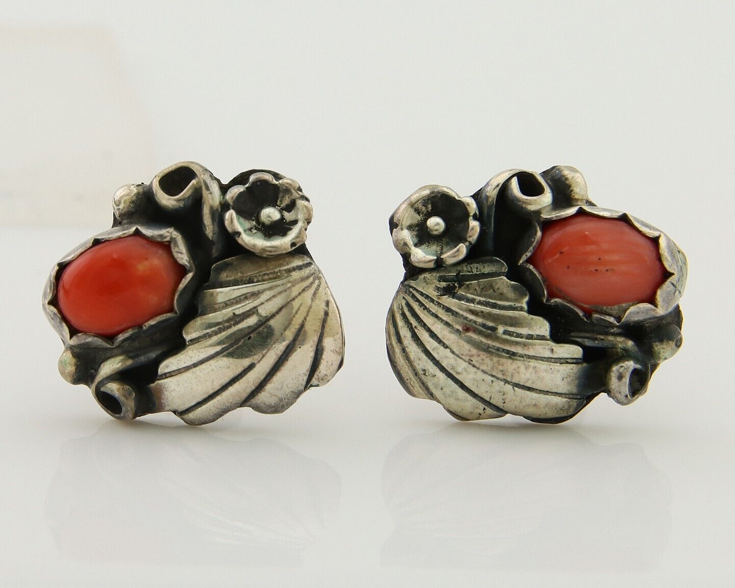 Navajo Earrings 925 Silver Natural Red Coral Native American Artist C.80's