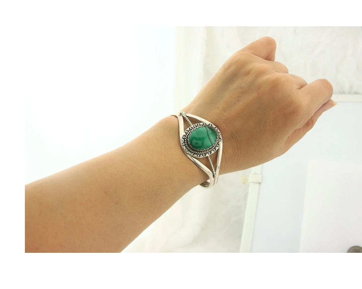 Navajo Cuff Bracelet Sterling Silver Natural Malachite Native American Artist