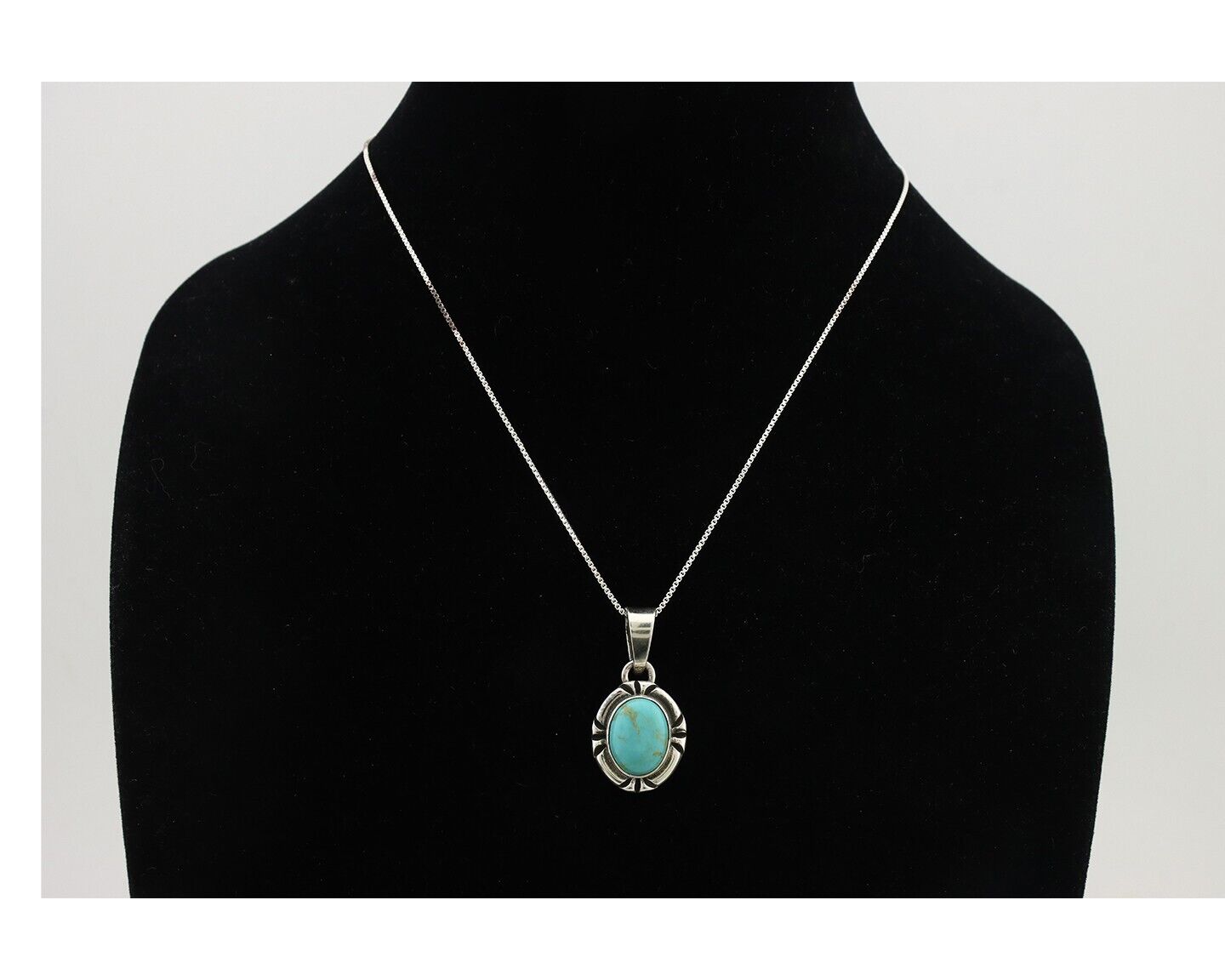 Navajo Necklace 925 Silver Arizona Turquoise Handmade Signed Gecko C.90's