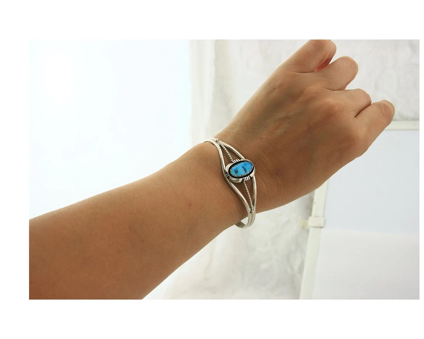 Navajo Cuff Bracelet Sterling Silver Natural Turquoise Native Vintage