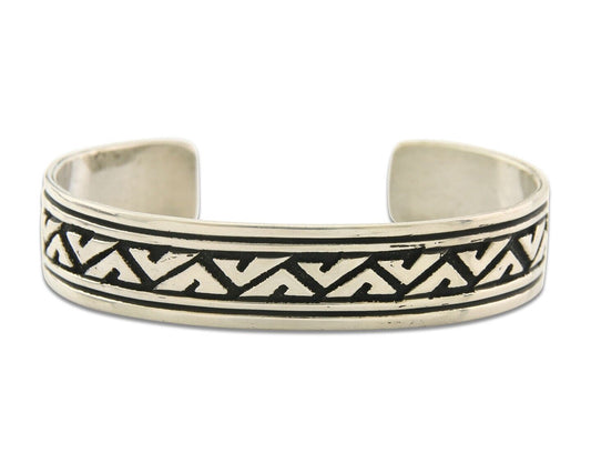 Navajo Bracelet 925 Silver Artist Signed Thomas Singer Cuff Made in the 1980's