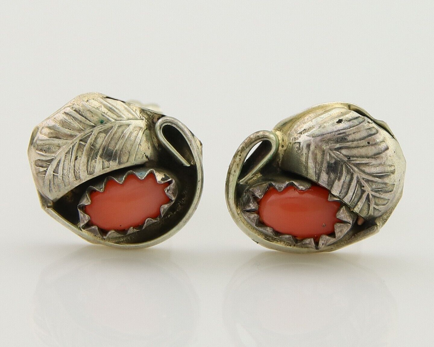 Navajo Earrings 925 Silver Natural Red Coral Native American Artist C.80's