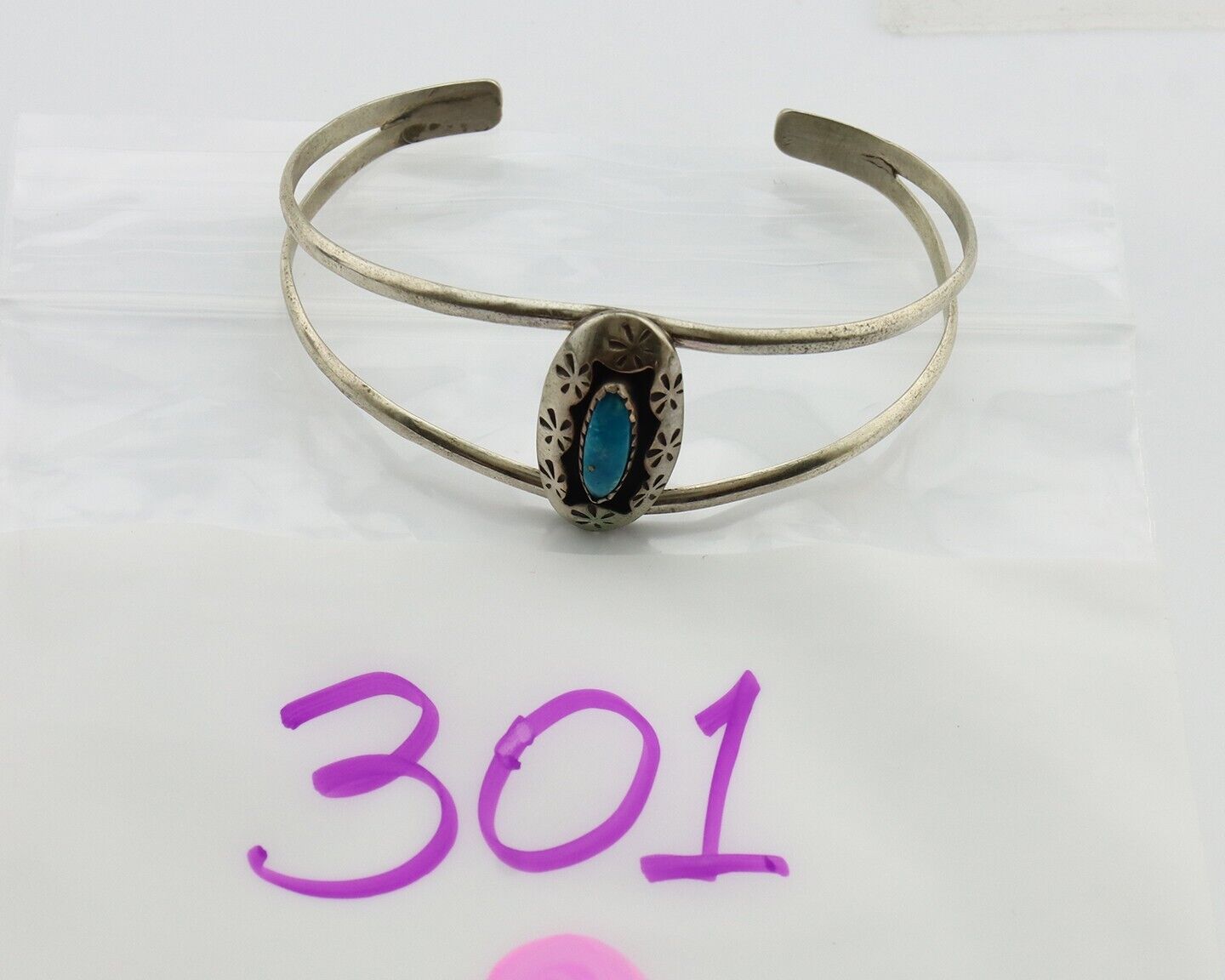 Navajo Bracelet 925 Silver Kingman Turquoise Artist Signed IJC C.80's