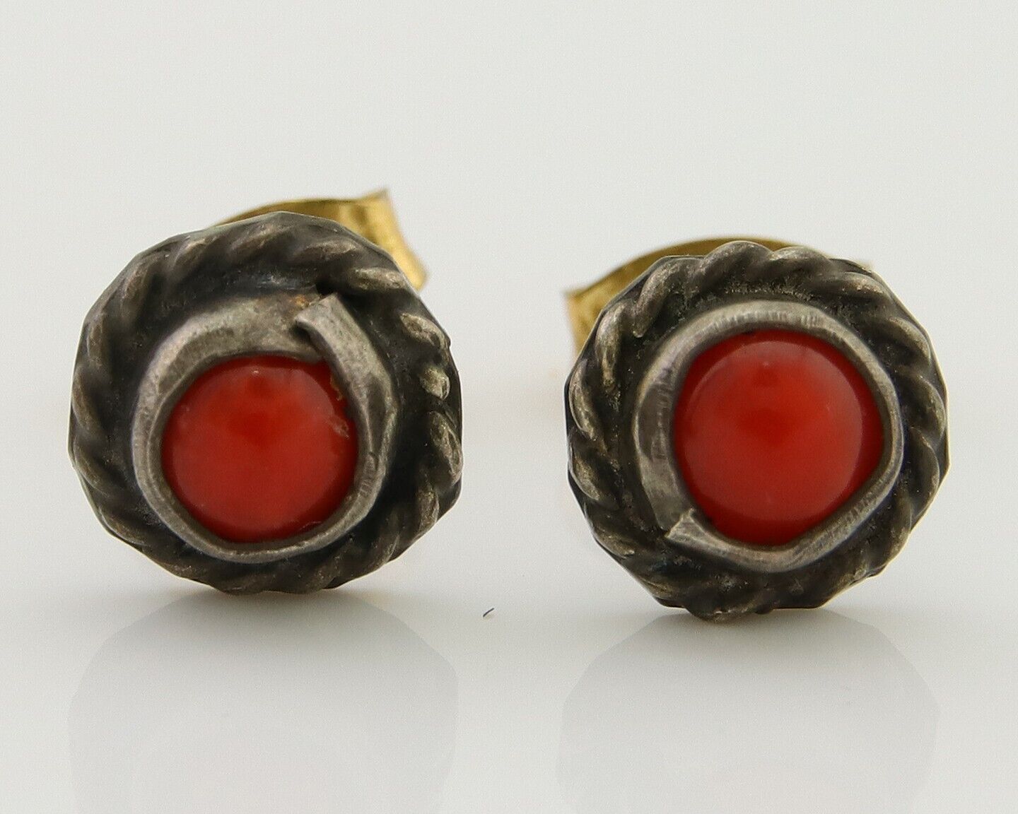 Navajo Earrings 925 Silver Natural Red Coral Native American Artist C.80's