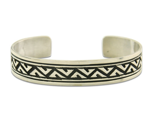Mens's Navajo Bracelet 925 Silver Artist Signed Thomas Singer Cuff Made 1980's