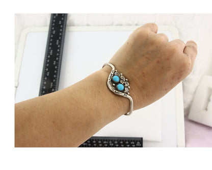 Vintage Navajo Bracelet 925 Silver Turquoise Tranditional Handmade Signed RB