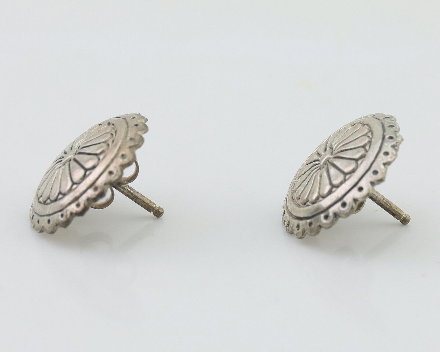 Navajo Small Shield Earrings 925 Silver Native American Artist C.80's