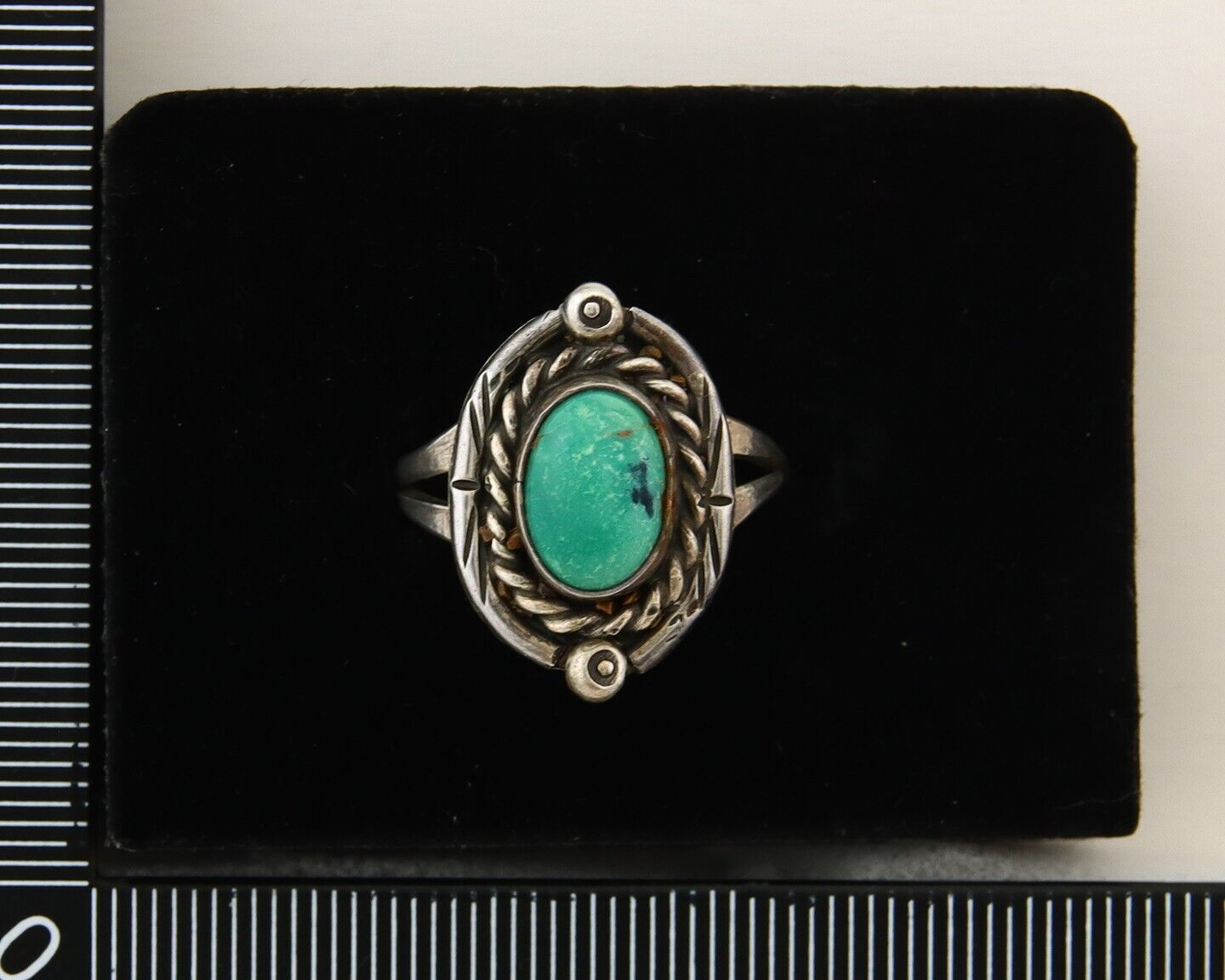 Navajo Ring 925 Sterling Natural Mined Arizona Turquoise C.80's Size 7.5