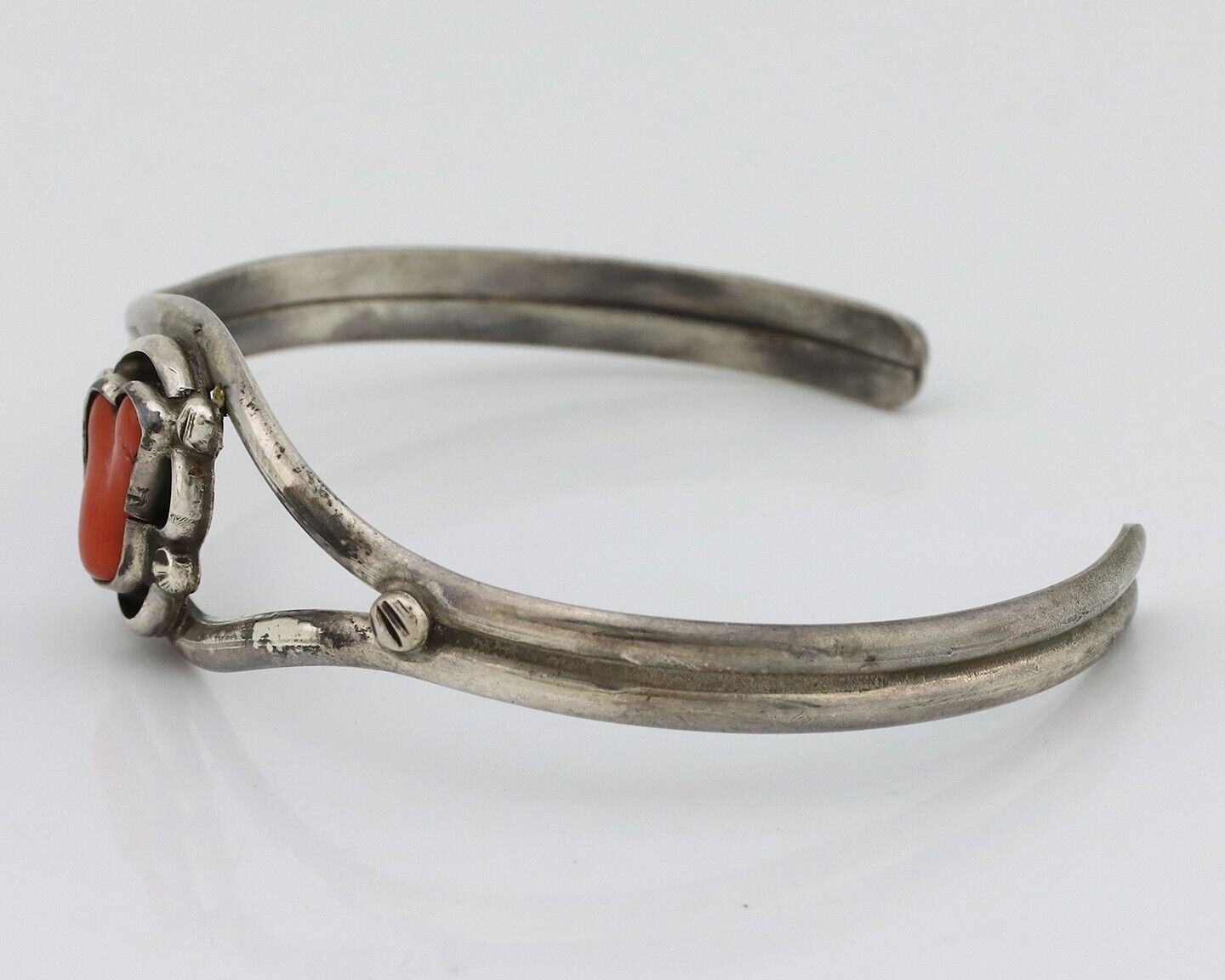 Navajo Bracelet 925 Silver Natural Red Coral Native American Artist C.80's