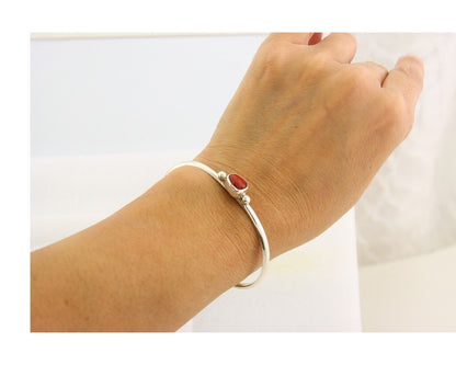 Navajo Bracelet .925 Silver Natural Red Coral Cuff Native American Artist C.80's