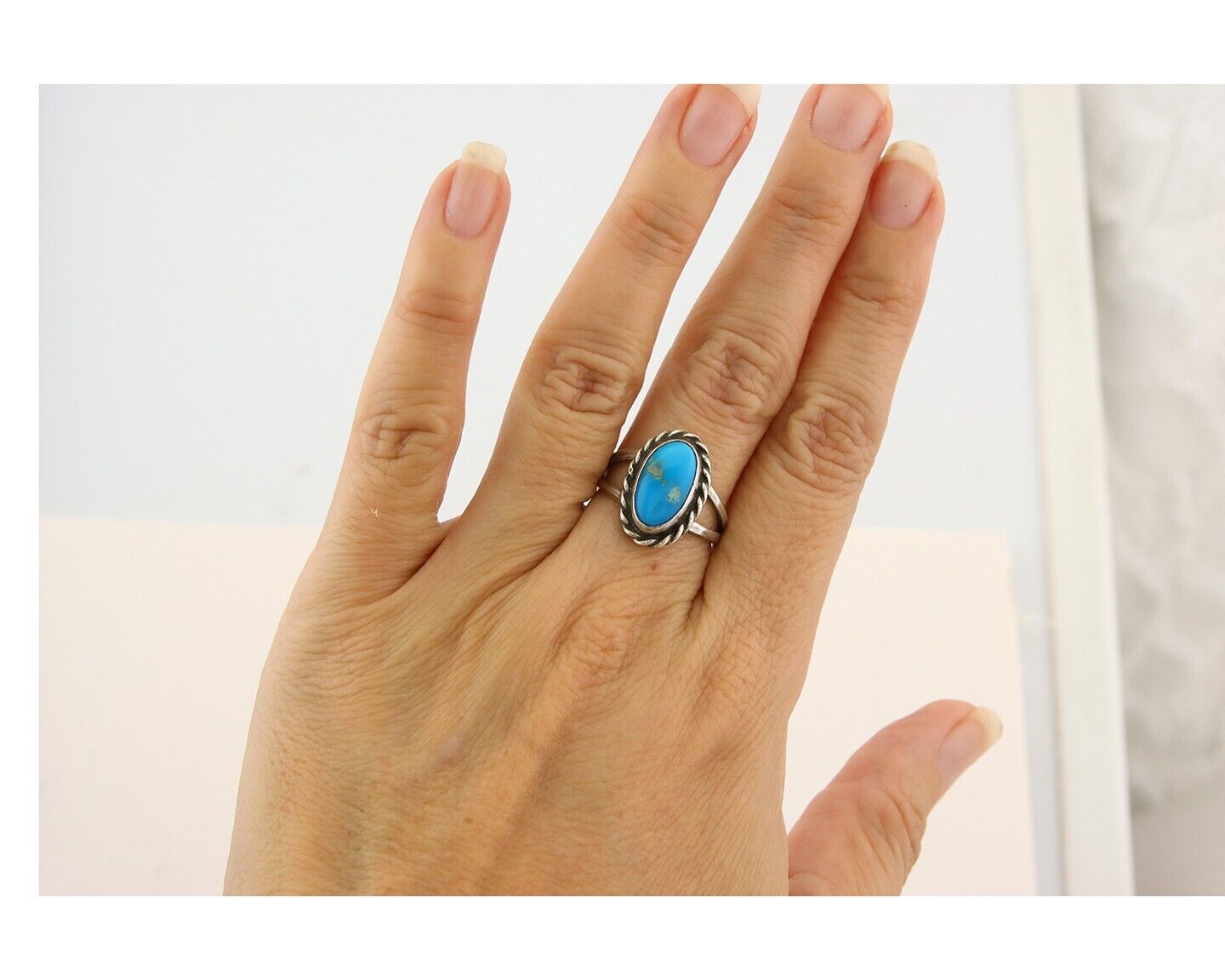 Navajo Ring 925 Sterling Natural Mined Turquoise Signed Arrow C.80's Size 7.0