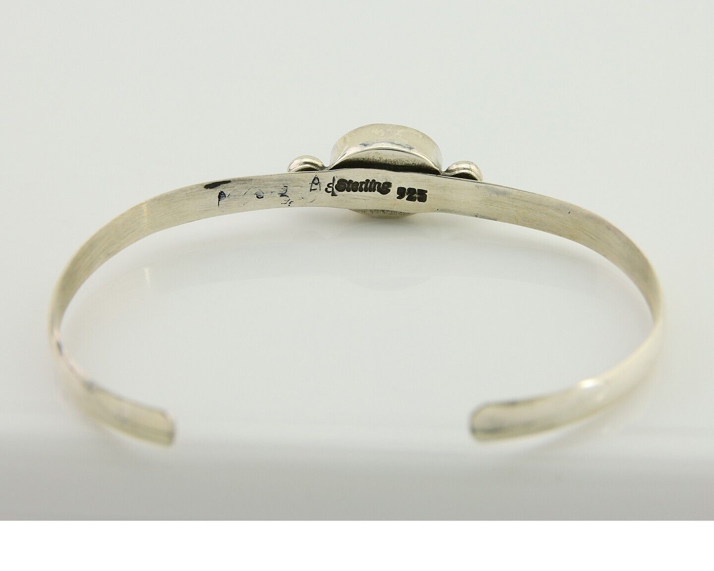 Navajo Cuff Bracelet Spiderweb Turquoise 925 Silver Native American Artist C.80s