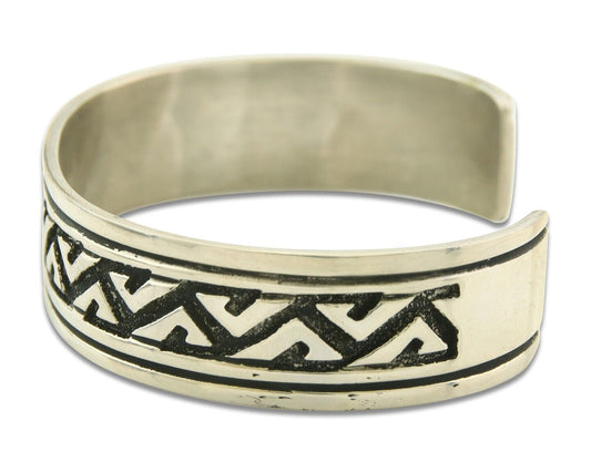 Navajo Bracelet 925 Silver Artist Signed Thomas Singer Cuff Made in the 1980's