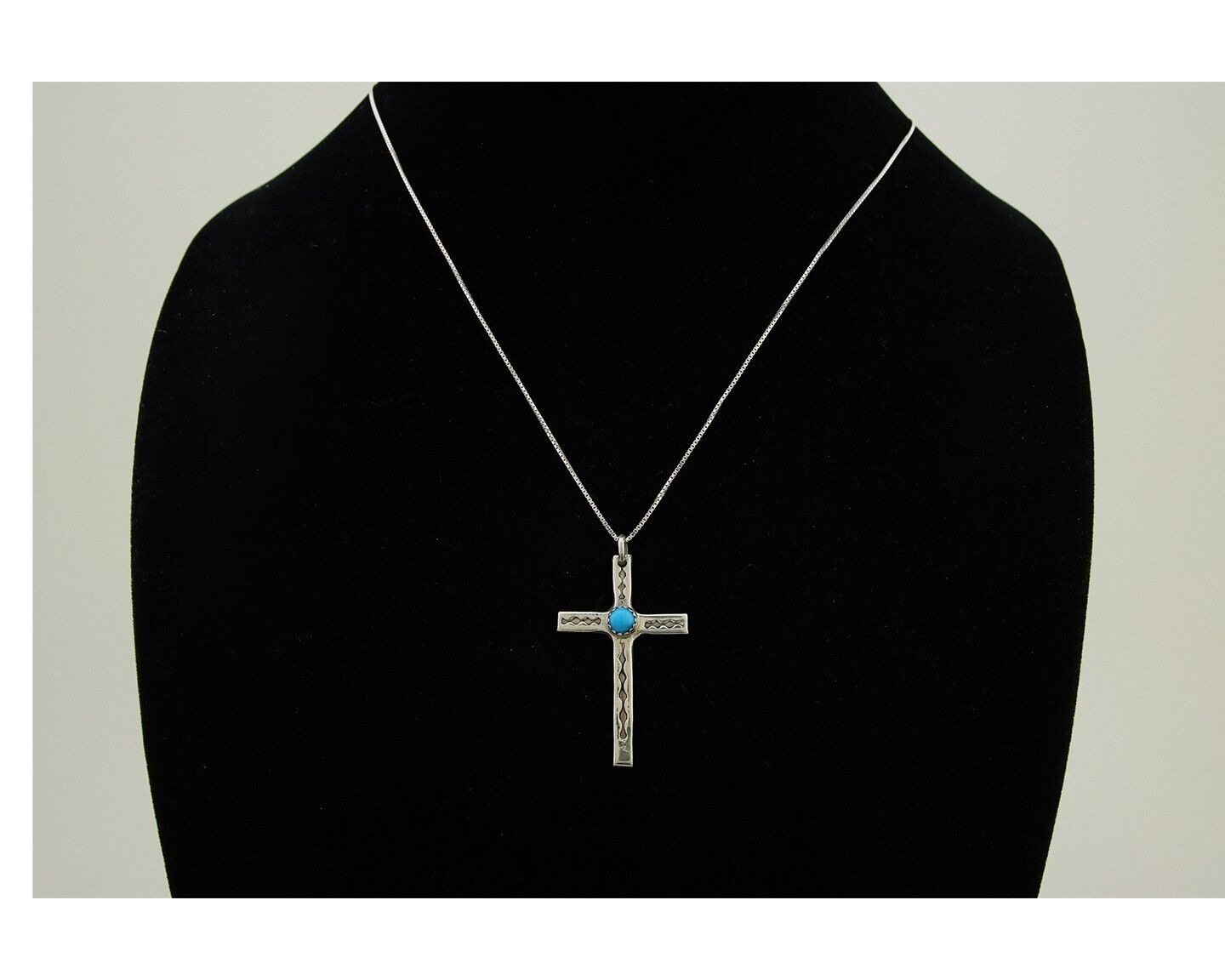 Navajo Sand Cast Necklace 925 Silver Turquoise Native American Artist C.80's