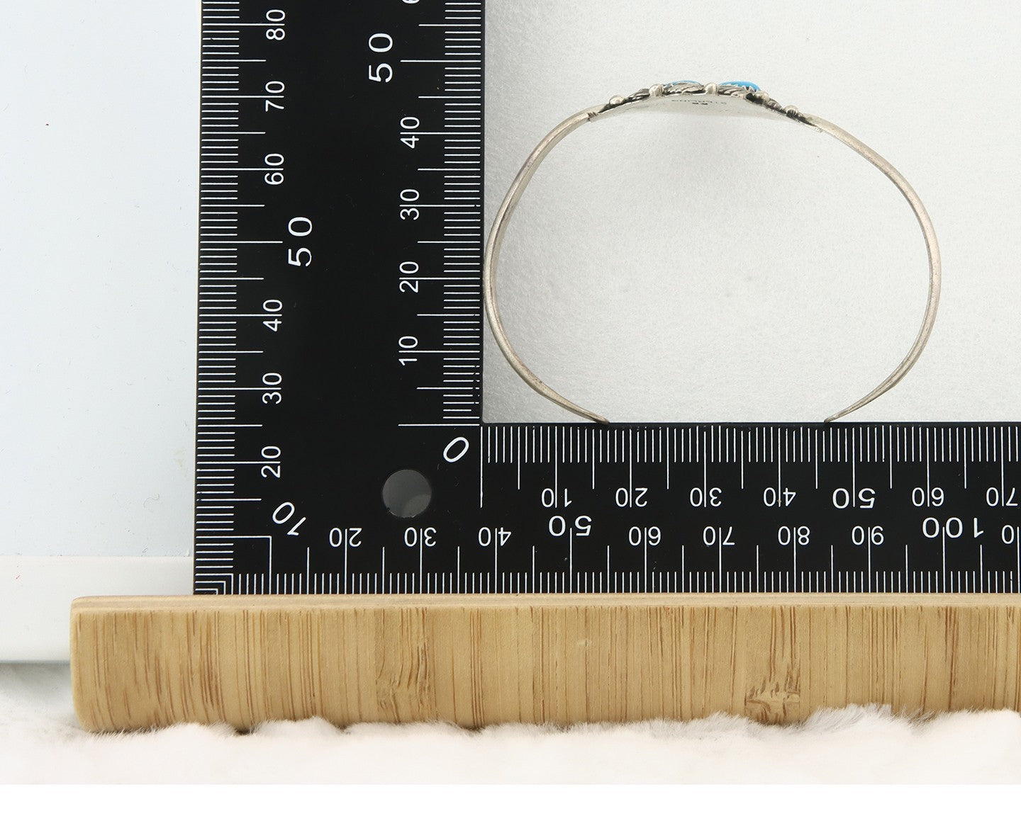 Vintage Navajo Bracelet 925 Silver Turquoise Tranditional Handmade Signed RB