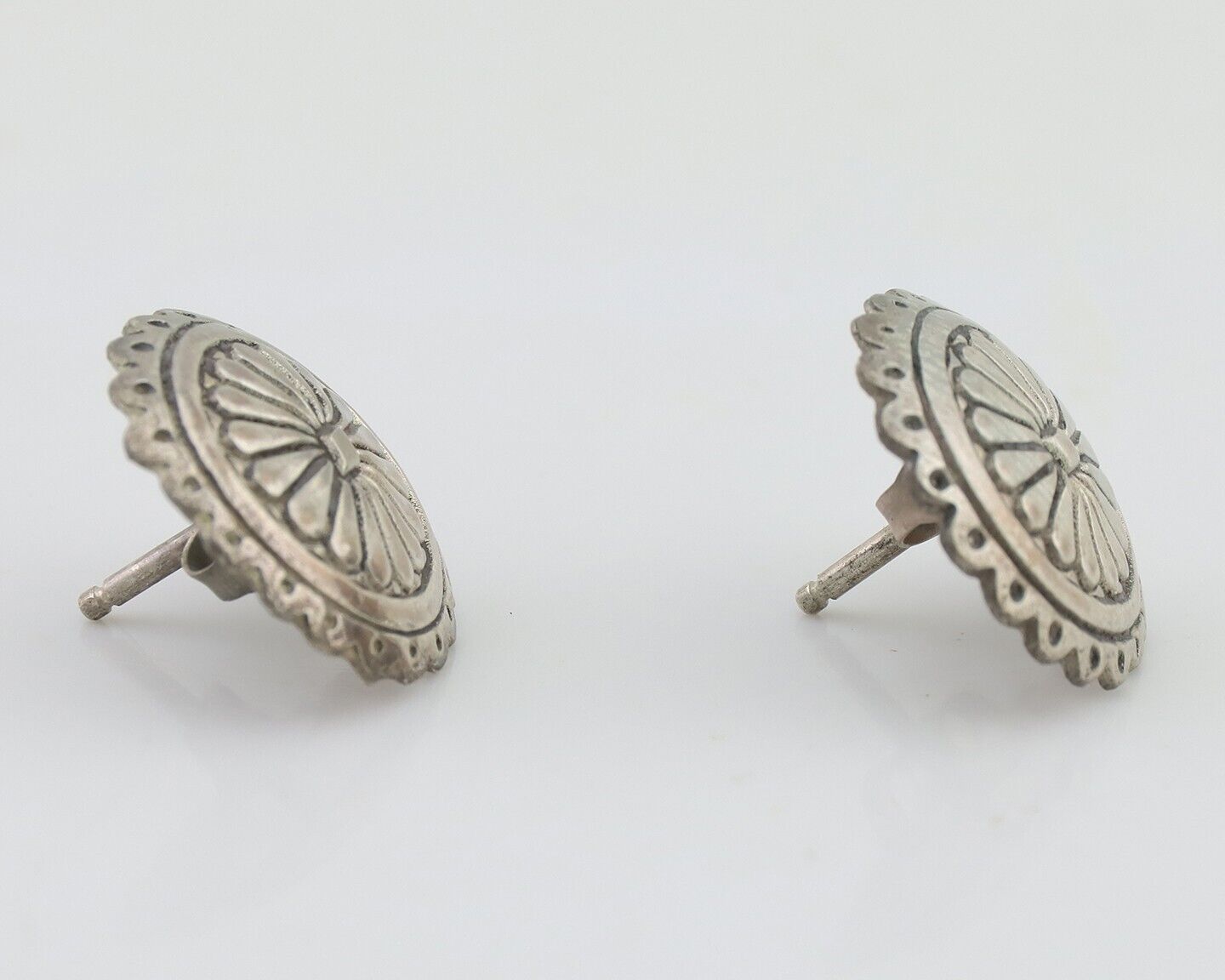 Navajo Small Shield Earrings 925 Silver Native American Artist C.80's