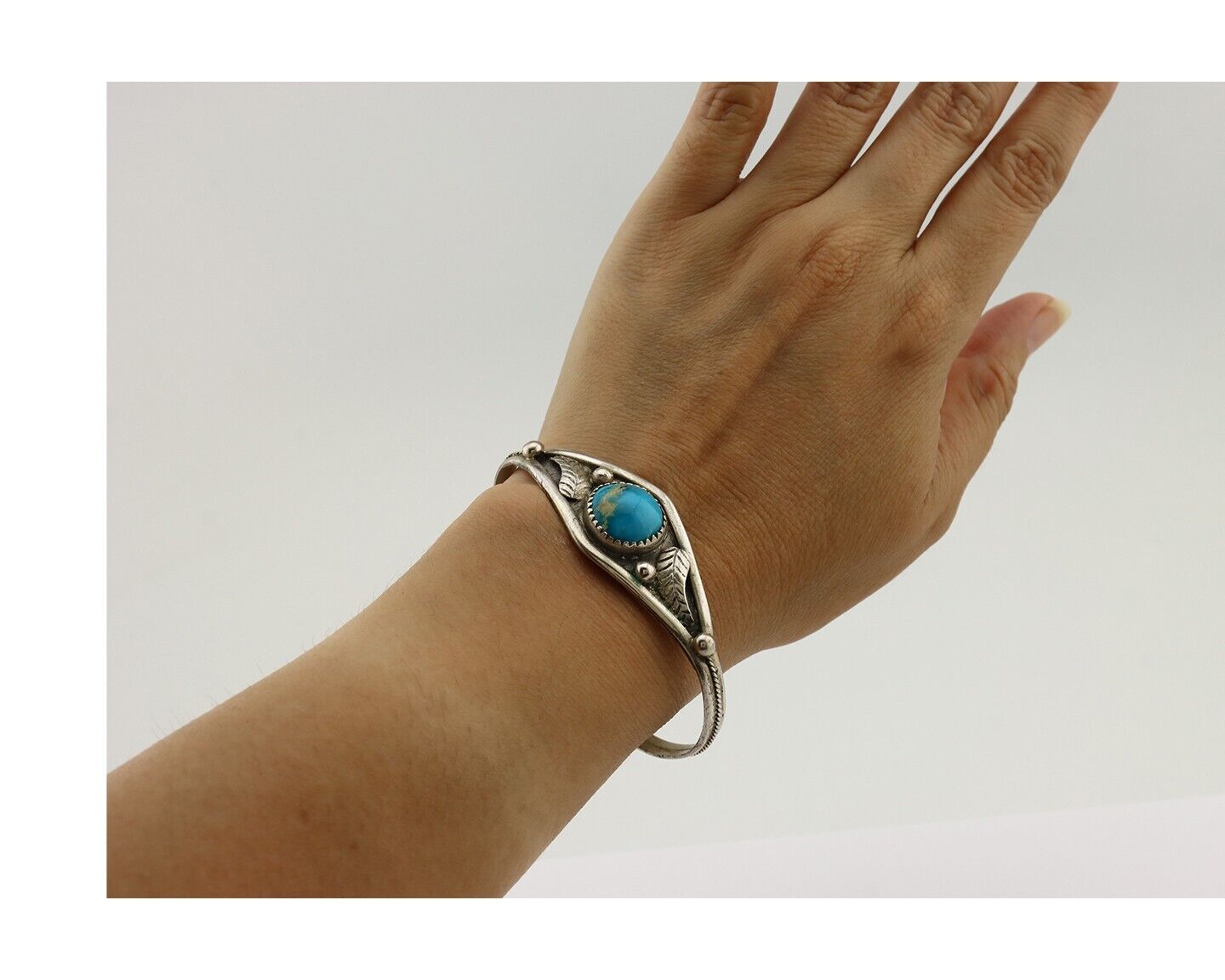 Navajo Bracelet 925 Silver Kingman Turquoise Native American Artist C.80's